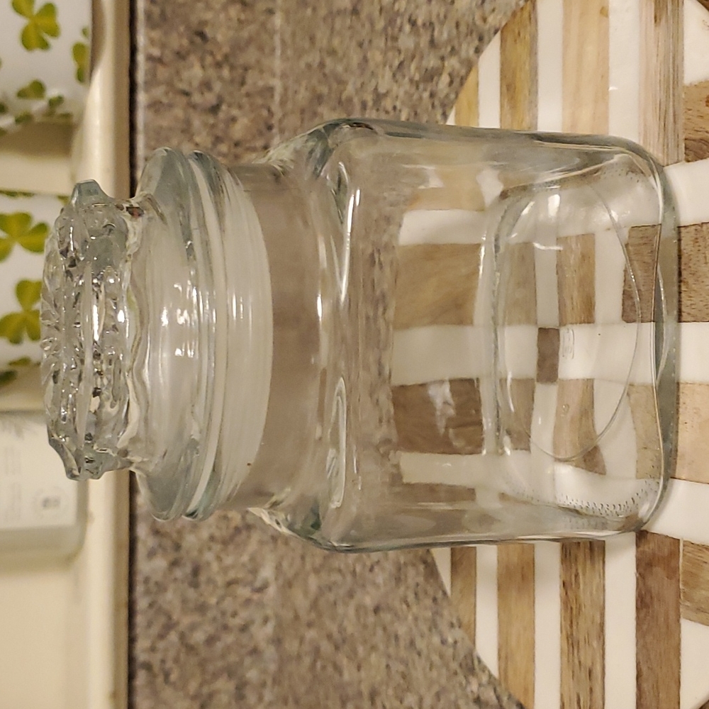 3/$25🌟 Anchor Hocking Small Glass Cannister
